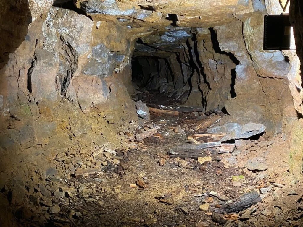 Galerie souterraine de la mine de fer de Neuves-Maisons